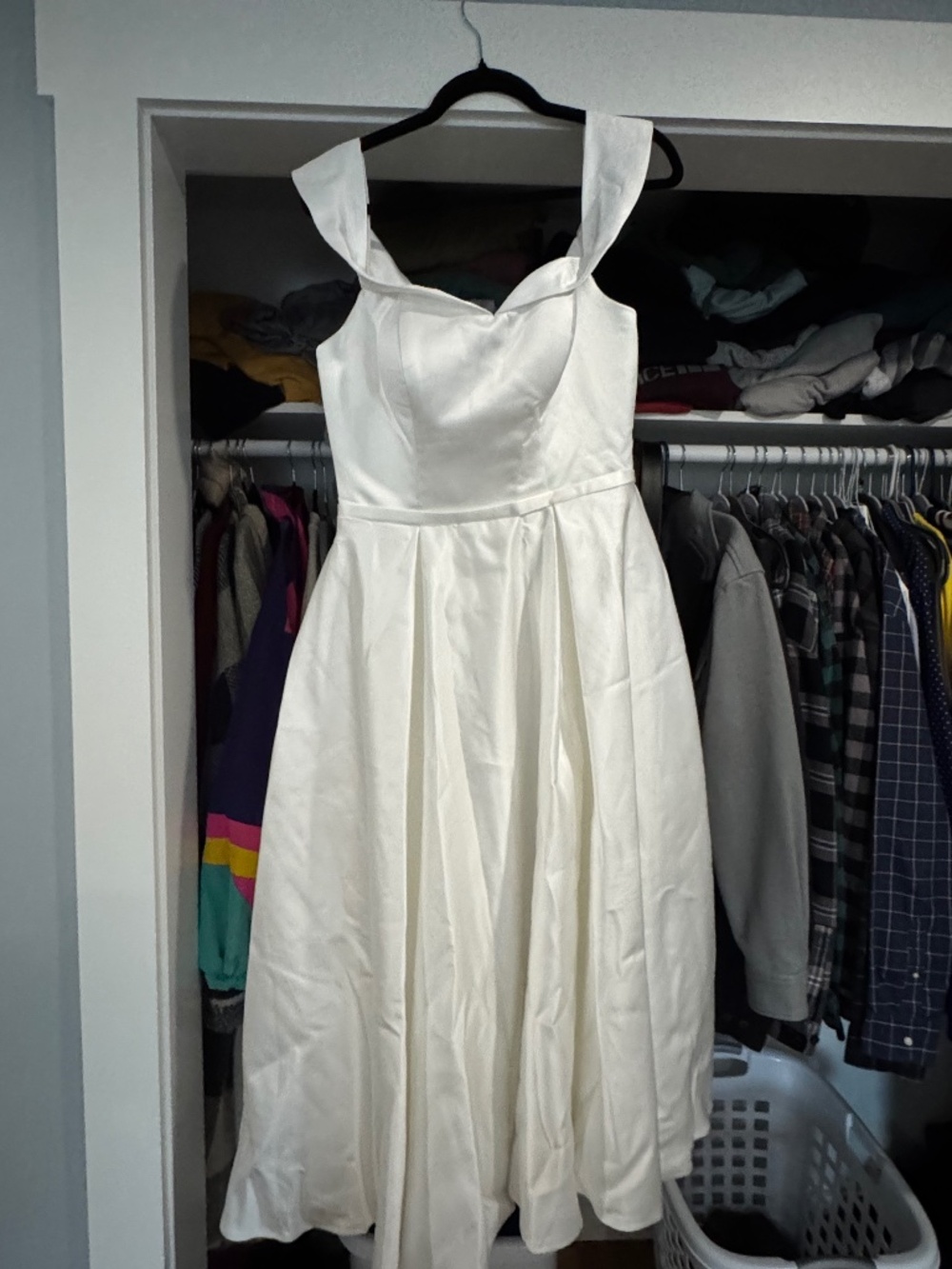 White off shoulder dress